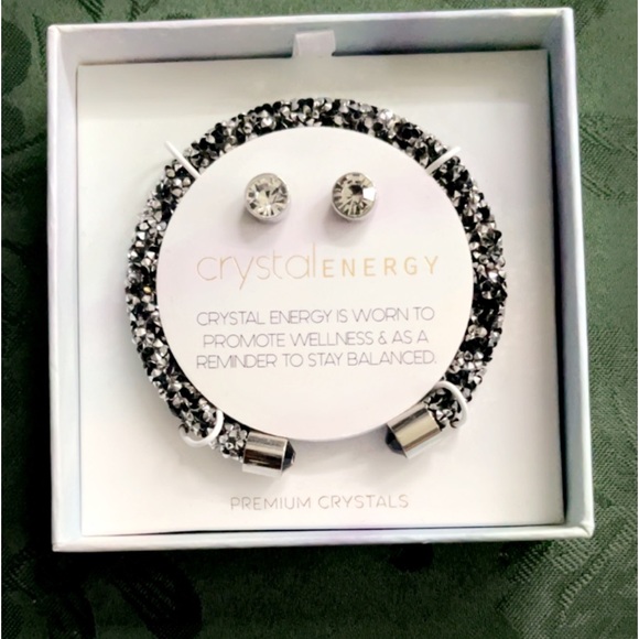 Crystal Energy Bracelet w/ Earrings - Picture 2 of 2